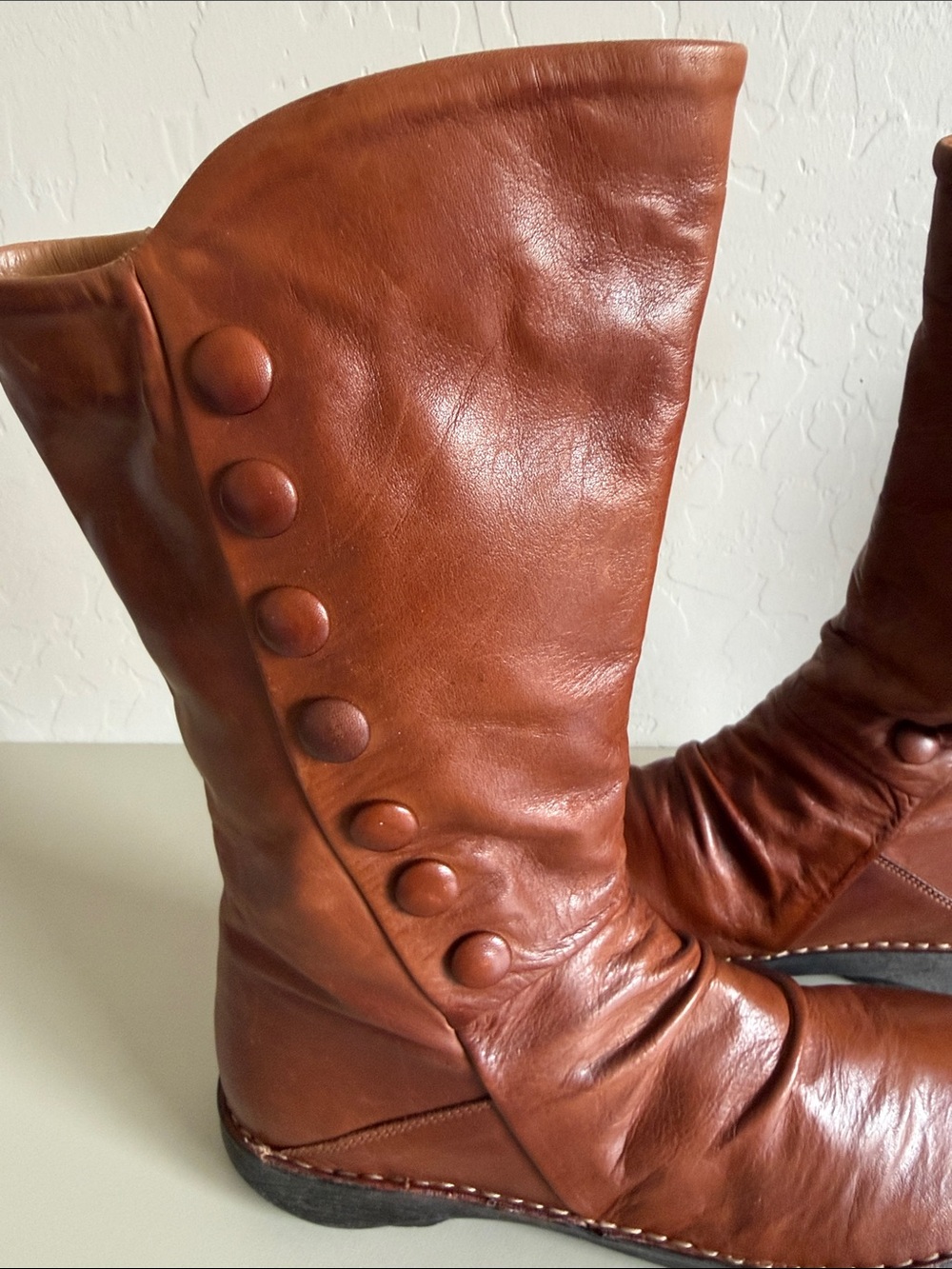 Miz Mooz Petrillo Leather Button Boot in Brandy New Size EU 39 US 8.5 MSRP $220 - Picture 2 of 11